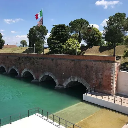 Apartamento Canaletto Luxury Peschiera del Garda